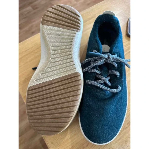 Shoe Size 8 All Birds Casual Shoes - Picture 6 of 6